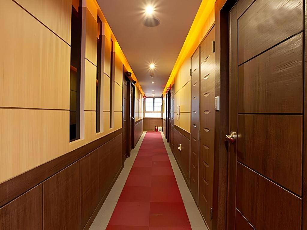 Sinyoung Motel Сеул Екстериор снимка