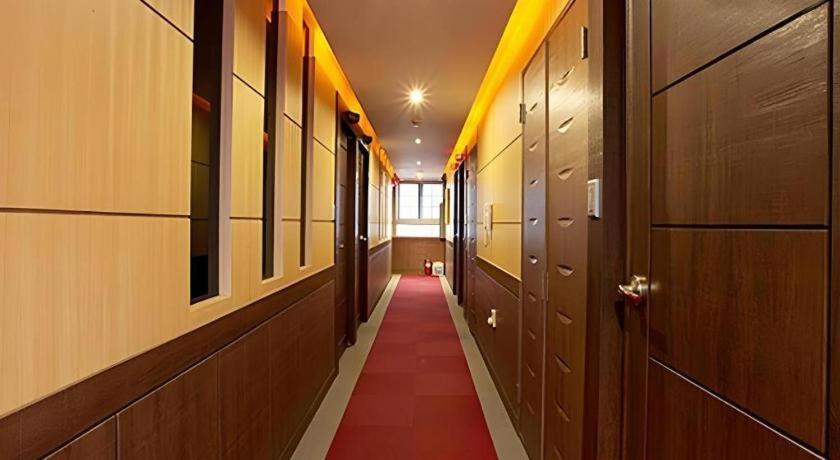 Sinyoung Motel Сеул Екстериор снимка