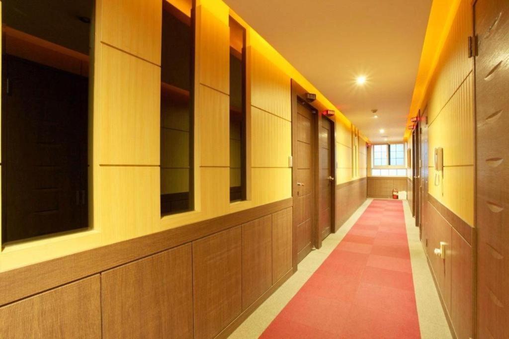 Sinyoung Motel Сеул Екстериор снимка
